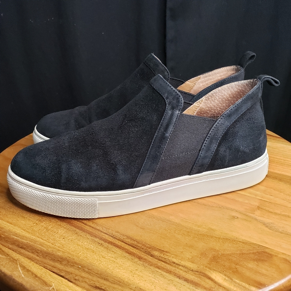 Caslon Suede Slip-On Sneakers - Black in Women's 6.5